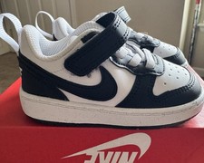 Nike Court Borough Black White 5C