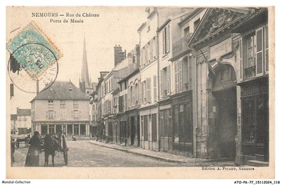 ATOP6-0452-77 - NEMOURS - Rue du chateau - Museumstor