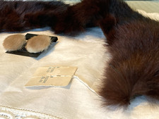 NEW w Orig Tag , vintage Brown Mink neck wrap collar w Mink Earrings.