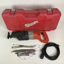 Milwaukee 6521-21 Orbital Super Sawzall With Case and Extra Blades