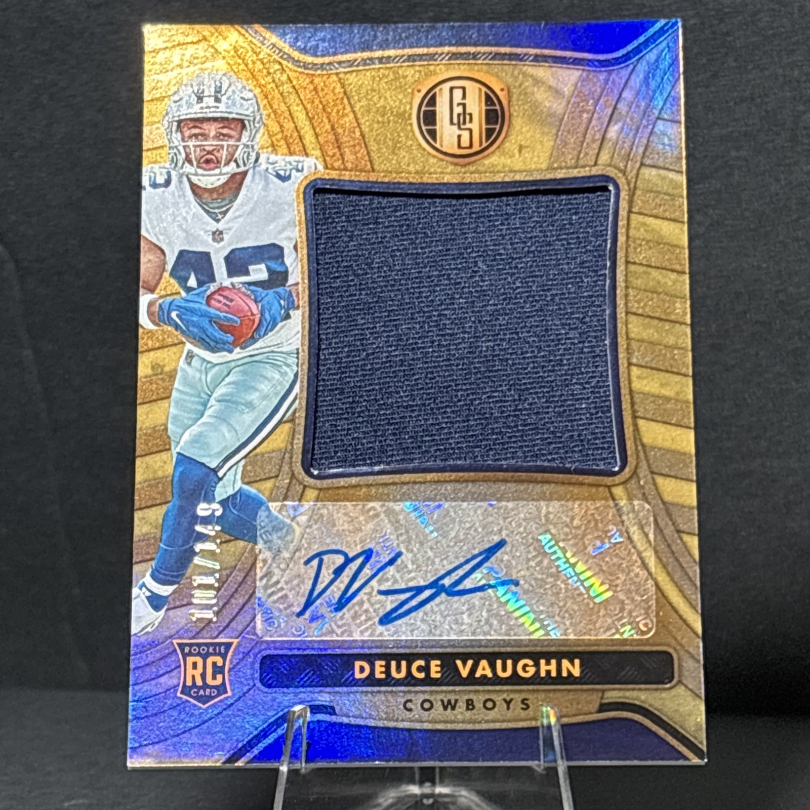 2023 Gold Standard Deuce Vaughn Rookie Patch Auto /149 RPA Cowboys #RAJ-8 🔥🏈 view 4