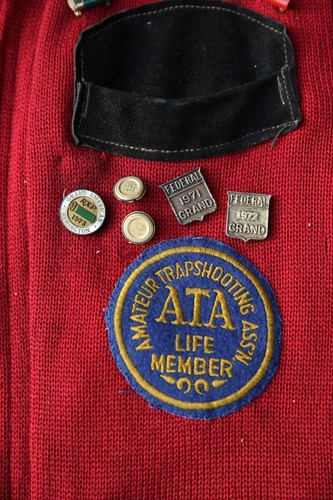 Vintage Hunting Trap Shooting Field Sporting Sweater Jacket mens size 36 patches - Picture 11 of 13