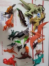 HUGE Dinosaur Plastic Toy Figures Lot of 22 Different Brands
