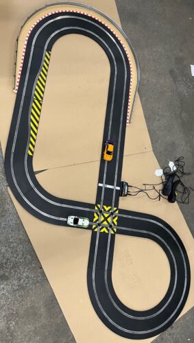Scalextrix Hot Pursuit X2, originalverpackt, voll funktionsfähig - Bild 2 von 5