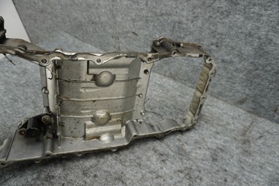 OEM 08-15 W204 C63 AMG Upper Oil Pan Housing Sump A1560142302 for 