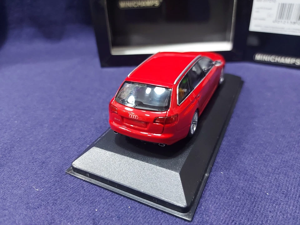 Audi RS6 Avant 2007 Rosso Misano 1:43 Minichamps In Box - Immagine 2 di 4