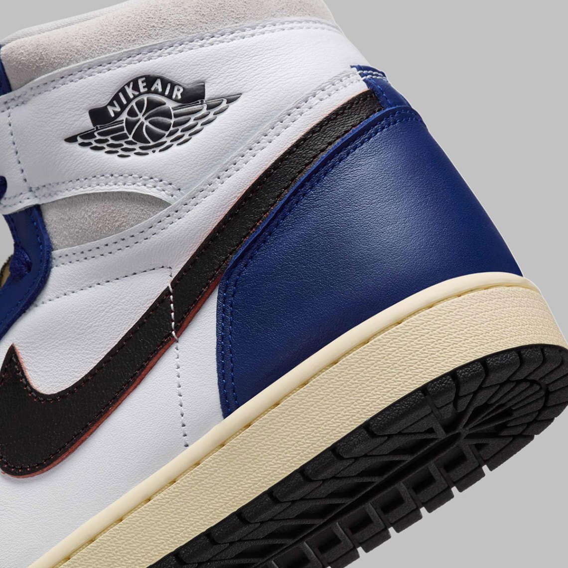 Size 11 - Air Jordan 1 Retro OG High Rare Air - Deep Royal Blue