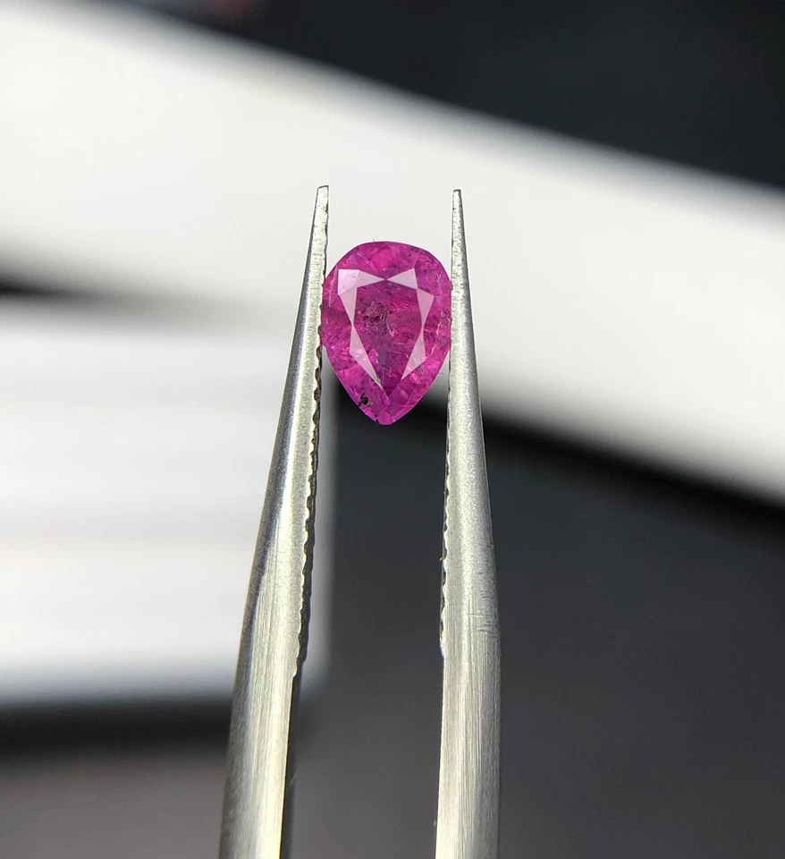 0.65 Ct Natural Untreat Ruby Purplish Color Pear Shape Gem's From Afghanistan - Image 4 of 4