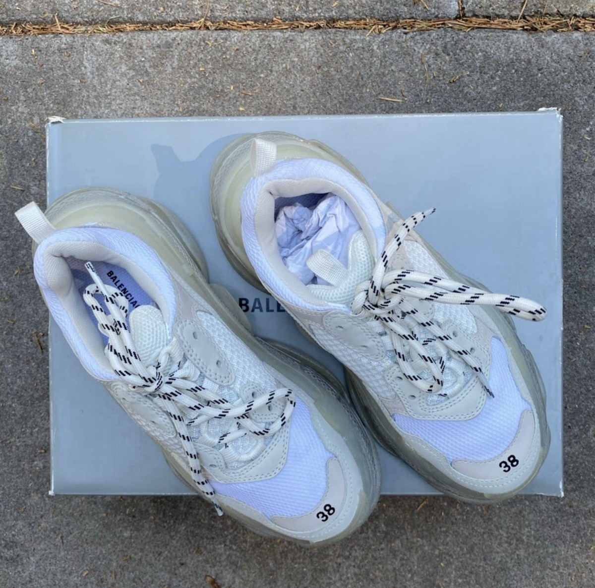 Size 8.5 - Balenciaga Triple S Sneaker Clear Sole - White