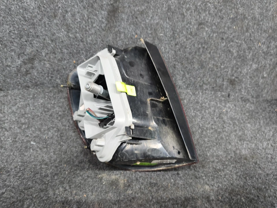 Fanale posteriore destro VW Fox - Immagine 2 di 2