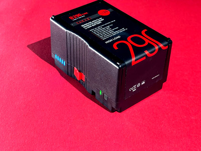 Bebob B290Cine 12/24V  in Originalverpackung, nur 13 mal geladen!