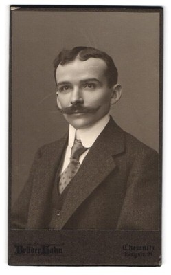 Fotografie Brüder Hahn, Chemnitz, Königstr. 21, Portrait eleganter junger Mann  
