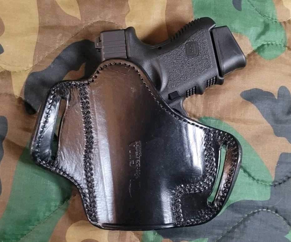 Tagua Glock 26 27 33 28 Right Hand Owb Black Leather Holster Right-hand - Image 4 of 4