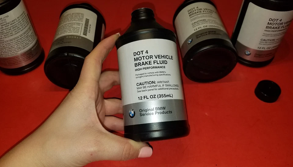 Líquido de frenos para todos los modelos BMW o Mini Cooper CANTIDAD 5 GENUINO 81220142156 Foto 4 de 4