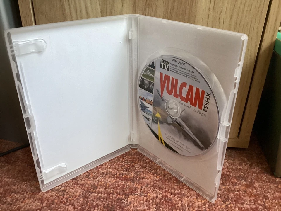 Vulcan Farewell to Flight (DVD) Planes TV DISC NEAR MINT UK Region 0 - Image 4 of 4