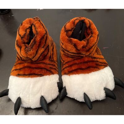 Old Navy | Tiger Paw Slippers | 12/13c