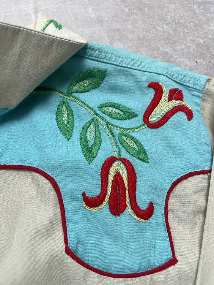 Camisa Rockabilly Vintage Años 40 50 Western Floral Abotonada Hecha a Mano 100% Algodón Foto 4 de 4