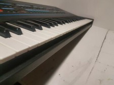 SEQUENTIAL CIRCUITS PROPHET VS SYNTHESIZER US...