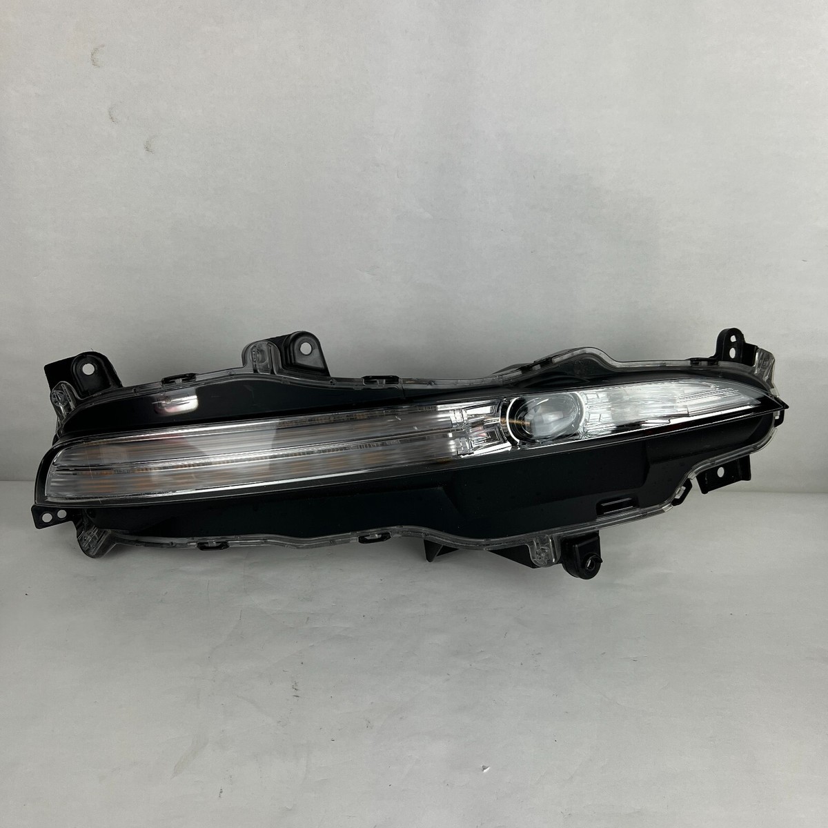 Acura RLX Hybrid 2014 2016 2017 Right Turn Signal Lamp Assembly