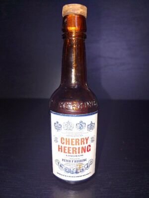 Vintage Cherry Heering Cork Top Liqueur Airline Bottle 1/16 Pint Glass Bottle