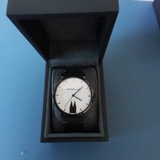 Astor Bloom Uhr mit Domdesign