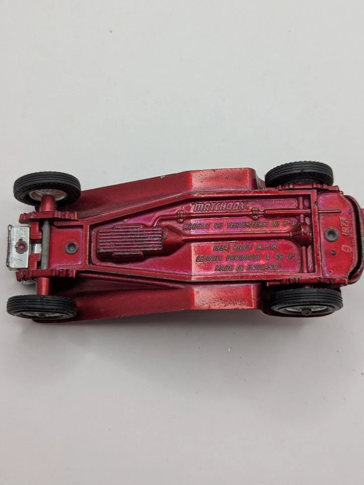 Modelos Matchbox de antaño Y-3 1934 Riley MPH rojo metálico vintage Foto 4 de 4