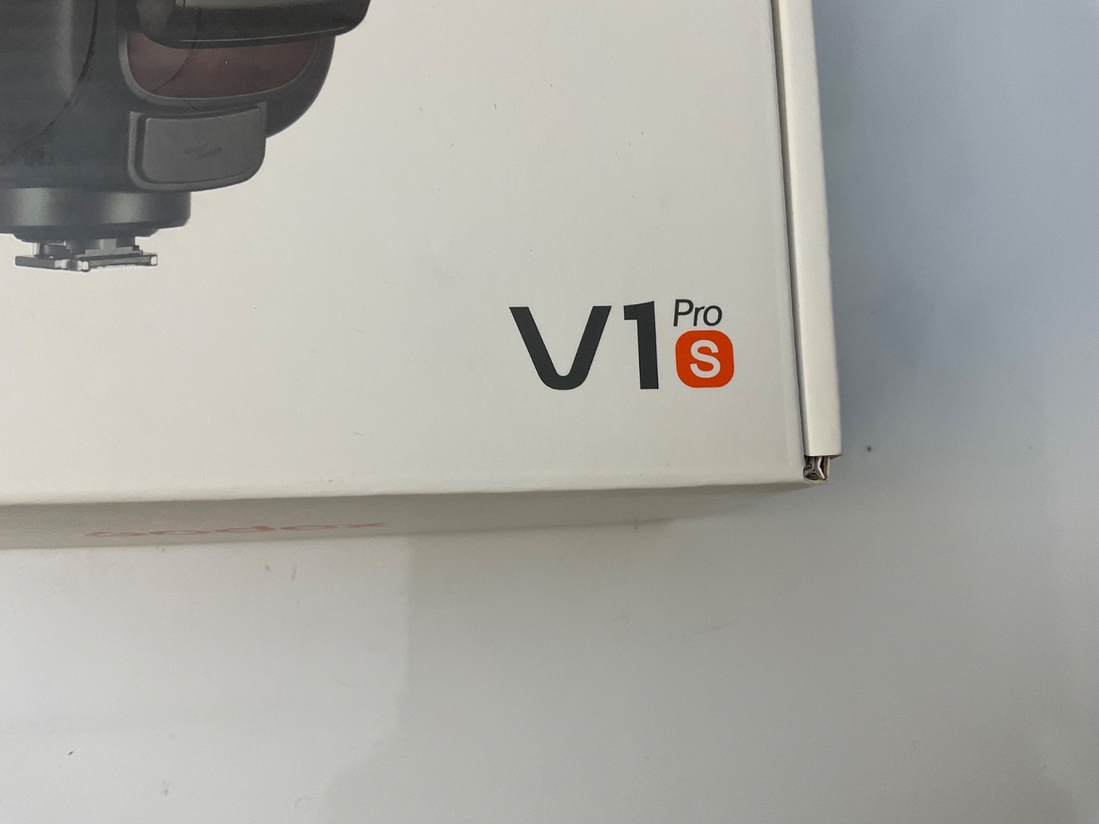Foto 2 di 8