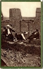 Tourists Trying to Kiss  The Blarney Stone , BLARNEY CASTLE, Ireland Postcard