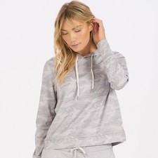 Vuori  Halo Essential Hoodie Pale Heather Camo