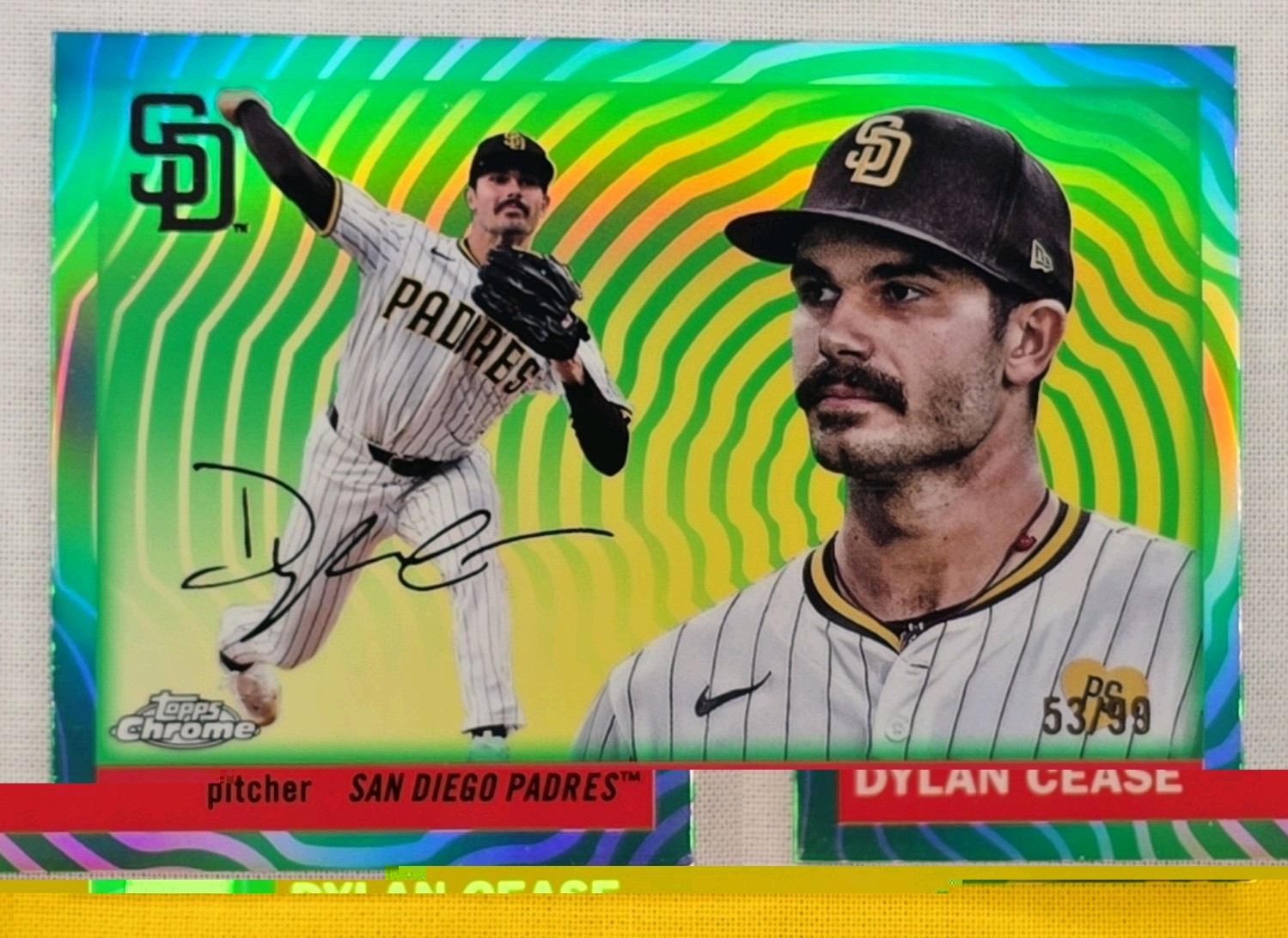 2025 Topps Chrome Platinum Dylan Cease Green Vibrations /99 Padres Blue Jays