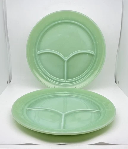 Vtg Fire King Jadeite Restaurant Oven Ware Divided Plates 9 5/8”D 50’s Set Of 2