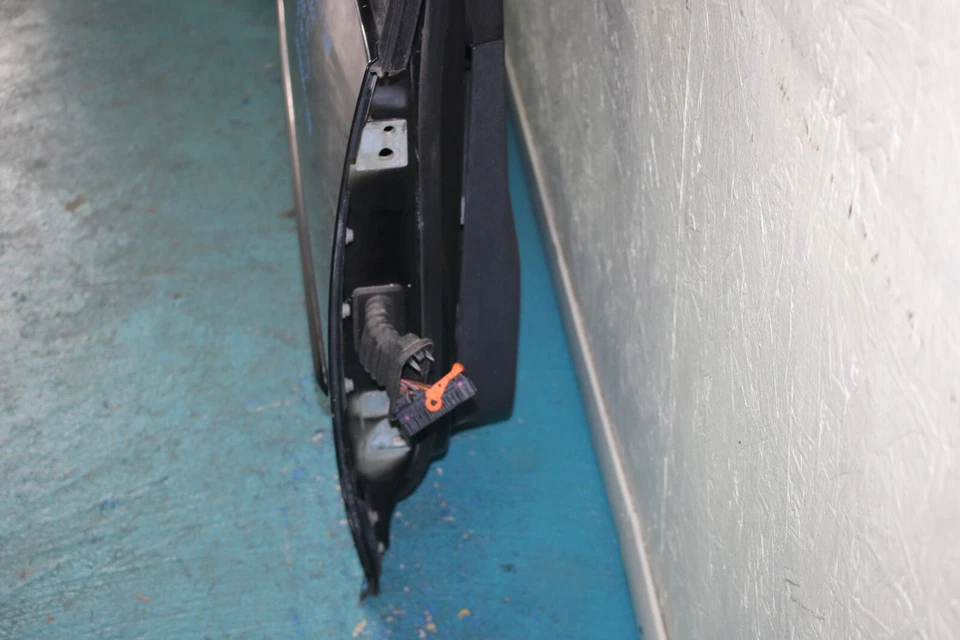 2006 2007 2008 2009 VOLKSWAGEN GTI COUPE RIGHT SIDE  DOOR Foto 4 de 4