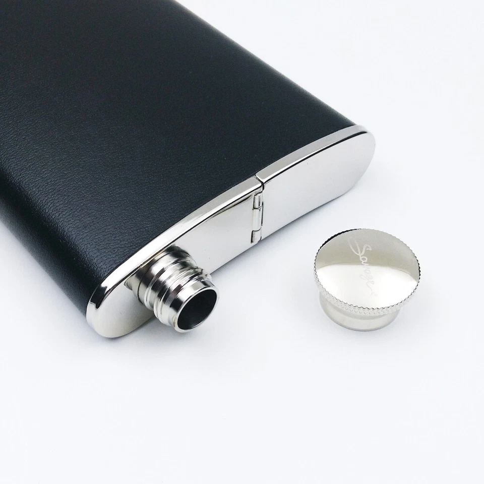 4oz Flask and Cigar Holder All in One With Bond leather - Image 4 of 4