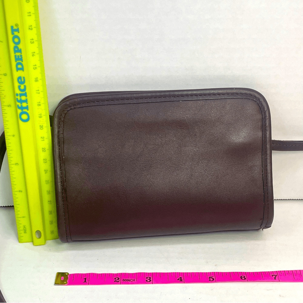 AWESOME Rare Vintage Mahogany Coach Disco Crossbody Near Mint SIGNATURE REQUIRED image 10