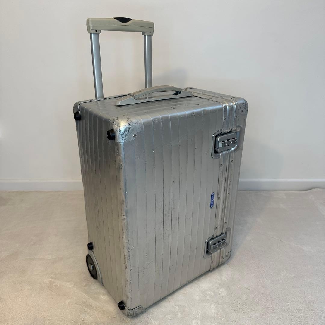 Out Of Print Rimowa 950.51 2 Wheel Topaz Vertical Pilot Case 42L