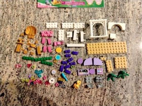 LEGO Disney: Daisy's Beauty Salon (41140) Complete minus box.