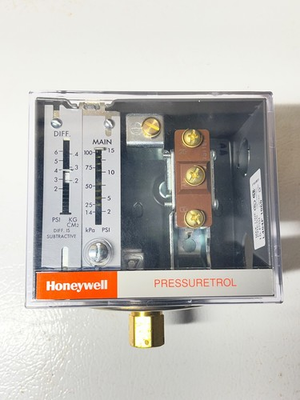 #ad Honeywell L404F1060 Pressuretrol Controller w Auto Recycle 2 PSI to 15 PSI NEW $239.99