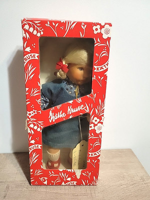 Kathe Kruse - Stoffpuppe Cloth Doll - In Original Box - Blond Braids 10'' Tall