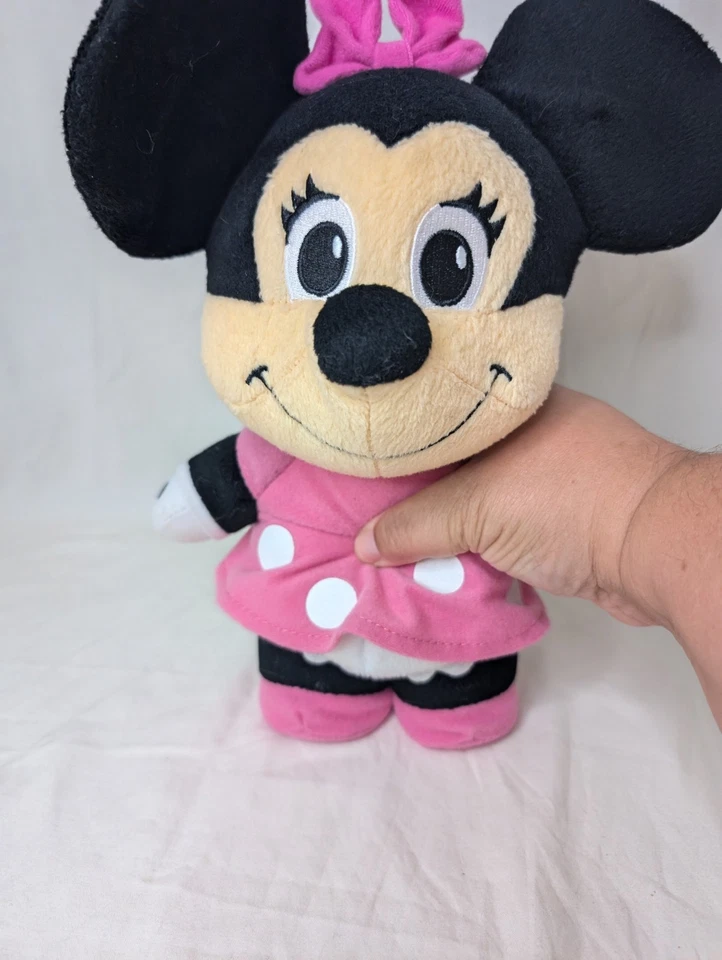  米妮会说话的毛绒娃娃 11 英寸 Fisher Price 美泰迪士尼 2009 玩具作品 — 第 2/4 张图片