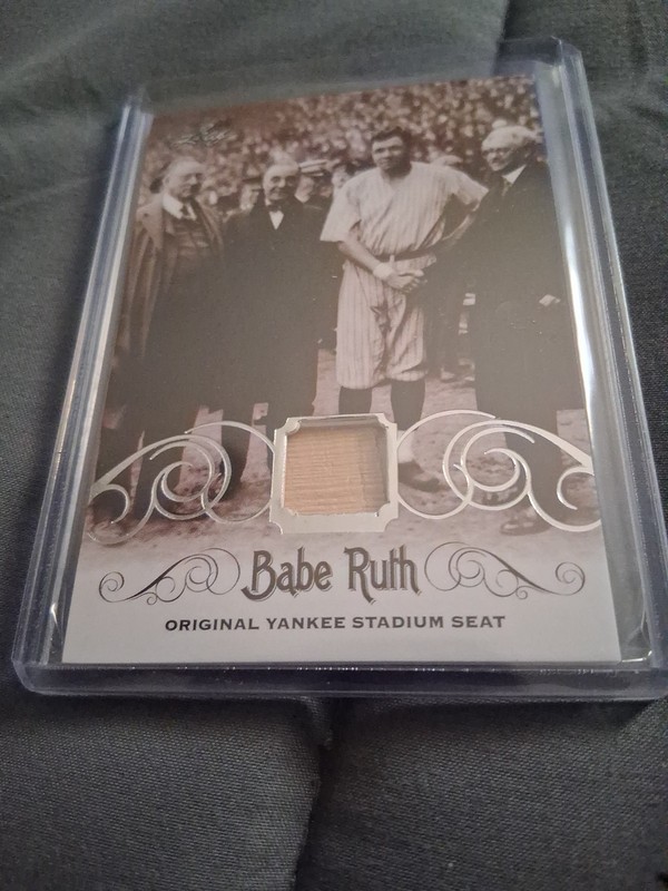 2016 Leaf Babe Ruth Original Yankee Stadium Seat Relic Card YS-02