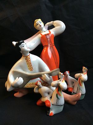 Lot De 5 Mini Figurines En Porcelaine Soviétiques Vintage – URSS – Fabriqué Ukraine
