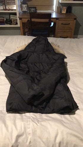Mark New York- Winter Hooded Puffer Coat, Black With Removable Fur Hood - Picture 4 of 7