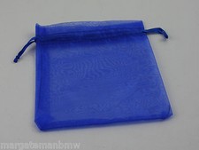 sacs cadeaux organza bleu faveurs fête bijoux