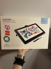 Wacom One 13.3 inch Graphics Tablet - Flint White DTC133W0A