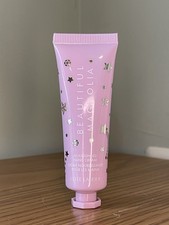 Est e Lauder Beautiful Magnolia Nourishing Hand Cream 1 oz/30 ml