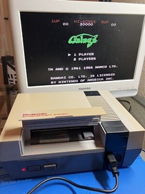 Nintendo NES Console System Bundle 10 Games NEW PINS Mario 3 Kid Icarus Tetris