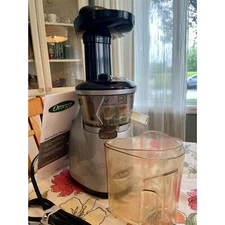 Omega Vert Juicer  VRT350
