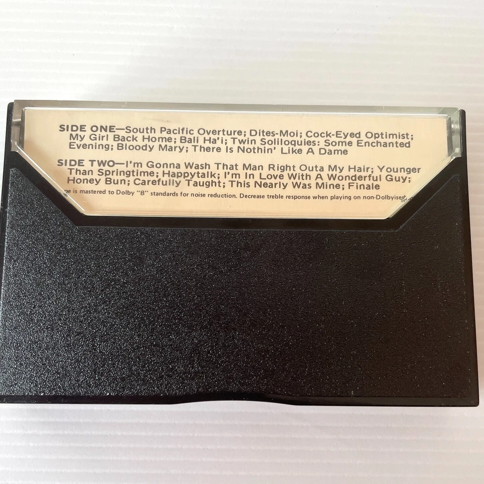 Cassette South Pacific Rodgers & Hammerstein Soundtrack Tape RCA Musical USA VG+ - Image 2 of 4