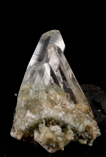 Himalayan white cluster with green chlorite holds sacred energy #7599 - Picture 8 of 9