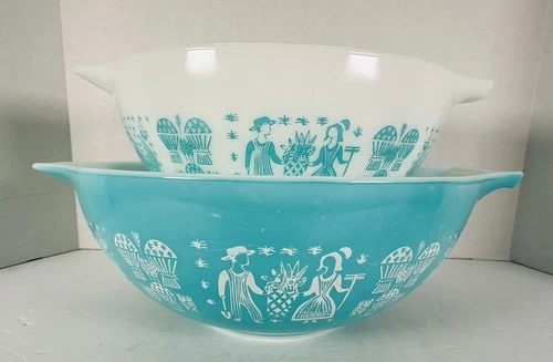 Pyrex Amish Butterprint Cinderella Mixing Bowl Set Of 2  Blue White 443, 444 VTG